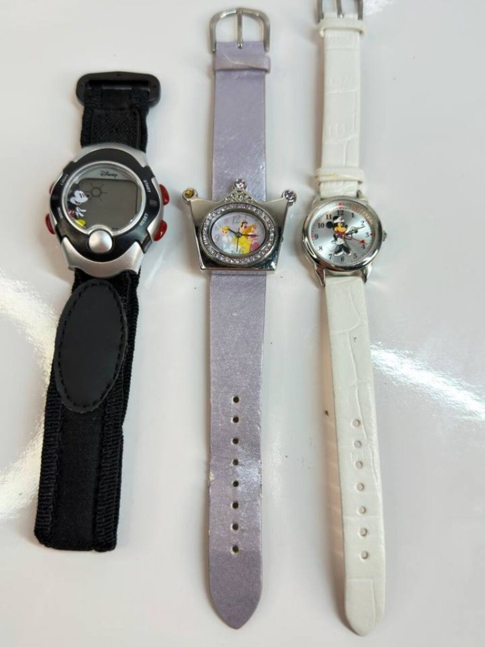 9-Piece Disney, Hello Kitty & LOL Watch Bundle - Picture 10 of 10